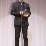 AAA・西島隆弘、ドームツアーへ向けて「万全な体調で臨めるよう療養をしております」＜第32回 日本 メガネ ベストドレッサー賞＞