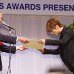 AAA・西島隆弘、ドームツアーへ向けて「万全な体調で臨めるよう療養をしております」＜第32回 日本 メガネ ベストドレッサー賞＞