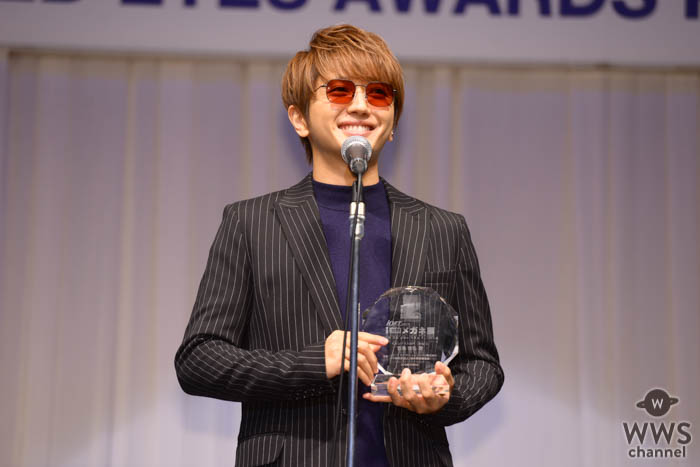 AAA・西島隆弘、ドームツアーへ向けて「万全な体調で臨めるよう療養をしております」＜第32回 日本 メガネ ベストドレッサー賞＞