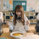 日向坂46・小坂菜緒らが空腹でカレーを妄想！ココイチ新CMに出演&キャンペーン実施