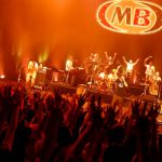 真心ブラザーズ、30周年記念ライブツアーを日本青年館からスタート