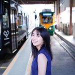 大原優乃、初めてグラビアを見る父親に「見ないで！」と照れるも家族愛に反響