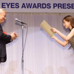 フリーアナウンサー田中みな実が「第32回 日本 メガネ ベスト ドレッサー賞」特別賞を受賞！「ファッションの一部としても楽しんでいます」