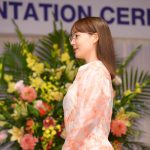 トリンドル玲奈「自分に似合うサングラスを見つけて楽しみたい」！サングラス部門（女性）で「第32回 日本 メガネ ベストドレッサー賞」受賞