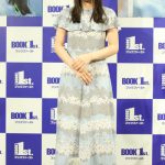 桜井日奈子、カレンダー発売会見でアクティブな一面を披露！「2020年はアクションに挑戦したい！ 右の回し蹴りが得意です!!」　
