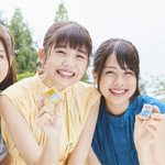 愛媛の現役学生4人組ガールズバンド「たけやま3.5」が出演するQ・B・Bベビーチーズの歌ミュージックビデオを見て答えを探し出せ！