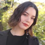 【動画】安田レイが新曲『アシンメトリー』を語る！「恋愛中のモヤモヤを少しでも晴らせたら」