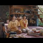 有村架純と浜辺美波、話題の“姉妹役”CMの新作公開！2人の距離も急接近！？