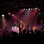 新田真剣佑、北村匠海のW主演『サヨナラまでの30分』場面写真が一挙解禁