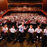 つるの剛士、豪華ゲストを迎えた25周年記念ライブツアーのファイナル公演を東京・国際フォーラム ホールCにて開催！