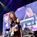 【ライブレポート】ガールズバンド・SILENT SIRENが、COUNTDOWN JAPAN 19/20で怒涛の40分ノンストップライブ！