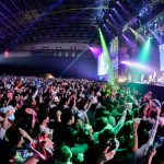 【ライブレポート】ガールズバンド・SILENT SIRENが、COUNTDOWN JAPAN 19/20で怒涛の40分ノンストップライブ！