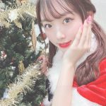 AKB48 向井地美音ら15期生がサンタコス写真を続々投稿！込山榛香は「もう何も着てないも同然サンタ」！？