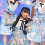 日向坂46がレコ大で生バンドとコラボ！一糸乱れぬダンスとキラキラ笑顔で場内を魅了！＜第61回 輝く！日本レコード大賞＞