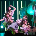 ラストアイドル、2周年記念コンサートをクリスマスに開催！番組MCを務める霜降り明星がサプライズ乱入！