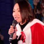 【動画】元フィギュアスケート選手・安藤美姫がサンタ衣装で歌舞伎町スケートリンクに登場！