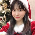 AKB48 向井地美音ら15期生がサンタコス写真を続々投稿！込山榛香は「もう何も着てないも同然サンタ」！？