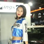 【写真特集】可愛すぎるコンパニオンがセクシーなヘソだしファッションで「ings(イングス)」ブースに登場！＜東京オートサロン2020＞