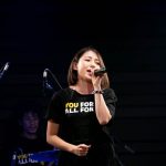 吉川友、ワンマンライブでぱいぱいでか美とラップで地元の情景を歌った新曲「都会のオンナ」を初披露！