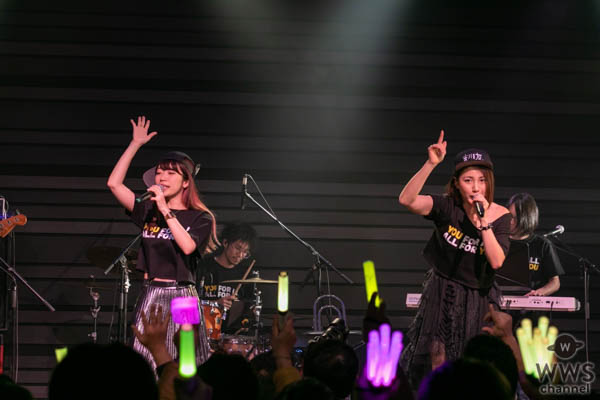 吉川友、ワンマンライブでぱいぱいでか美とラップで地元の情景を歌った新曲「都会のオンナ」を初披露！