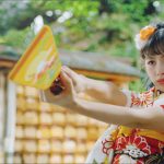 橋本環奈と共演する晴れ着美女3人組はダレ！？