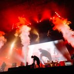 【ライブレポート】HYDEがCDJ 19/20に瞳を怪しく光らせて登場！現在進行形の姿からラルクの『HONEY』まで歌いつくす！＜COUNTDOWN JAPAN 19/20＞