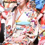 NMB48 小嶋花梨、成人式前日まで髪色がピンクに「気分転換に色気のある女になりたいと思って」＜AKB48グループ成人式＞