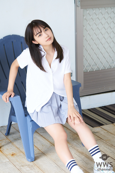 黒木ひかり『ヤングジャンプ』に出演！グアムで見せた眩しい制服ショット！