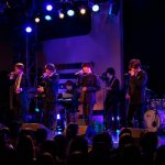 CUBERS、踊らないワンマンで会場中を“踊らせる”全15曲、歌のみでオーディエンスを魅了！