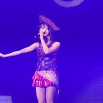 AKB48 小栗有以、前田敦子の憧れ衣装で『ラッキーセブン』歌唱！「ぬくもりやパワーをいただいてます」＜小栗有以ソロコンサート＞