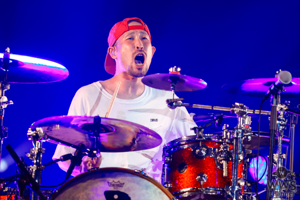 【ライブレポート】SUPER BEAVER、本気でぶつかりあい辿り着いたEARTH STAGE！＜COUNTDOWN JAPAN 19/20＞