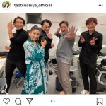 土屋太鳳、スーパーヒーロー純烈と憧れの5ショット掲載！「夢のひとつが叶った瞬間」と歓喜