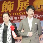 俳優・田中圭が「第31回日本ジュエリーベストドレッサー賞」男性部門を受賞！