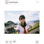 芳根京子、公開中の「記憶屋」からセーラー服オフショット公開！「ヘルメット姿かわいい」「お似合い過ぎです」