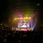 【ライブレポート】4人組ボーカルグループFirst placeが、得意のハモりで東京オートサロン2020のステージを魅了！