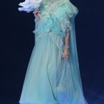 荻野由佳、下尾みう、岩田陽菜が「東京ガールズコレクション」蜷川実花プロデュースステージでランウェイ！＜TGC 2020 S/S＞