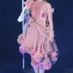 荻野由佳、下尾みう、岩田陽菜が「東京ガールズコレクション」蜷川実花プロデュースステージでランウェイ！＜TGC 2020 S/S＞