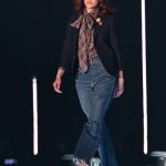 中条あやみ、トップバッターで登場し無観客の東京ガールズコレクションが幕開け＜TGC 2020 S/S＞