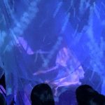 糸奇はな、初の個展開催をワンマンライブで発表！