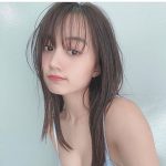 黒木ひかり、アンニュイな美麗水着ショットに釘付け！「おとなになった」「もっと見たいです」