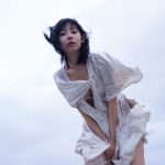 水湊みお、ふんわりバストが美しい「週プレ」アザーカットが公開！
