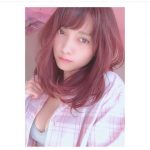 桃月なしこ、バレンタインデー間近の真っ赤なグラビアに釘付け！「美しい」「天使」「癒される」