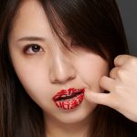 阿部真央、生配信番組で開催見送り公演の振替公演日程を発表！4月からラジオレギュラー番組もスタート