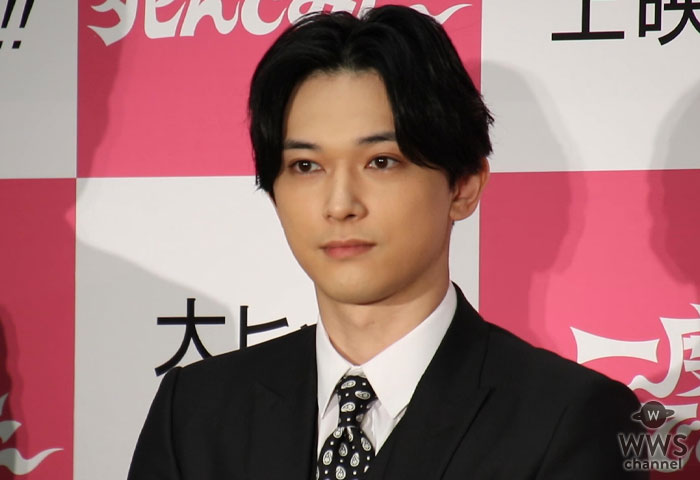 【動画】吉沢亮、リリー・フランキーが語る秘話に照れ＜映画『一度死んでみた』公開初日記念ミサ＞