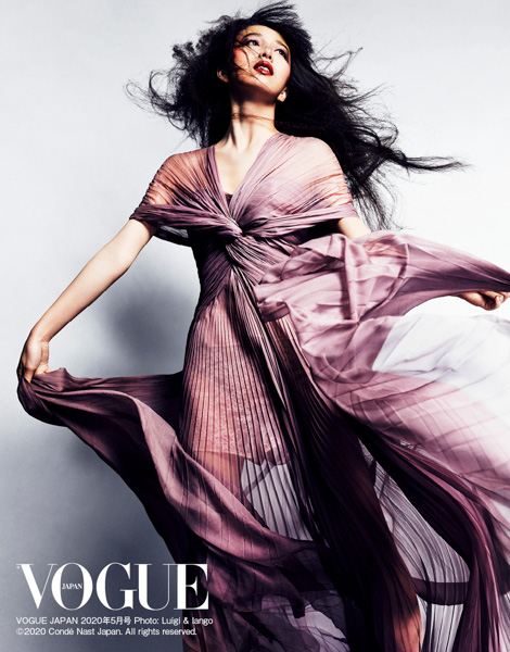 木村拓哉と工藤静香の長女・Cocomiが『VOGUE JAPAN』表紙でデビュー！