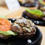 伊東美咲がハワイ「ワイキキ・フードホール」のアンバサダーに就任