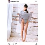 川崎あやがハイレグ「V」ショット公開！「見事だ」「セクシーだね」