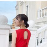 SKE48 須田亜香里、海外撮影（？）な赤ドレスコーデに「綺麗ですよ」「ステキすぎる」と絶賛の声