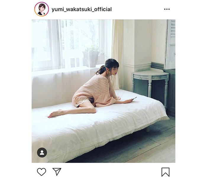 若月佑美、「SPA!」で連載中のフォトエッセイからオフショット公開「本当に素晴らしい！」