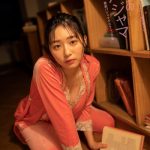 我妻ゆりか、グラフィック集「あの子のパジャマ」アザーカットあんどインタビューが公開